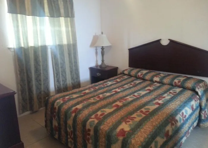 Executive & Suites 2*